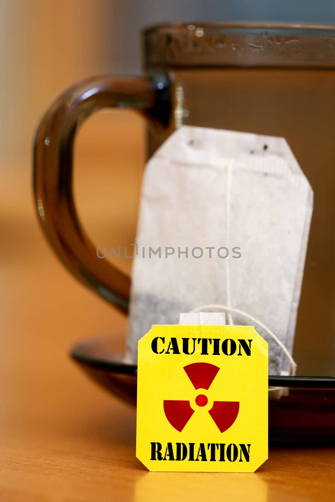 Warning Radiation by velkol