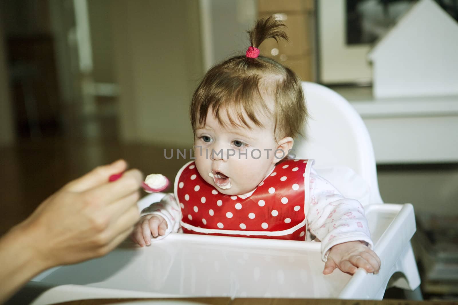 Baby Girl eating by gemenacom