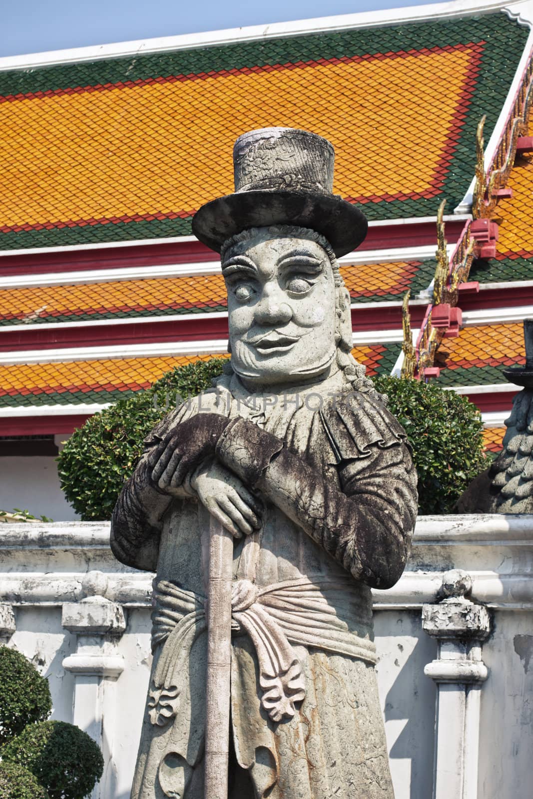 Wat Pho Statue by petr_malyshev