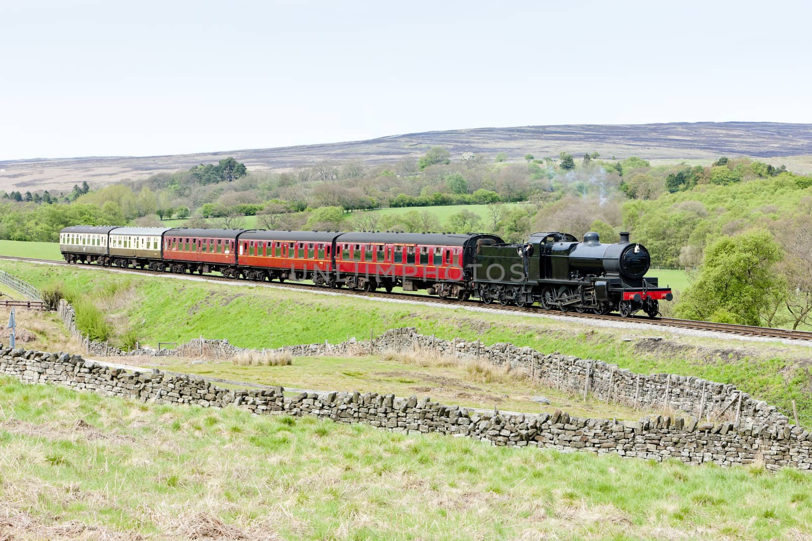 steam train, North Yorkshire Moors Railway (NYMR), Yorkshire, England