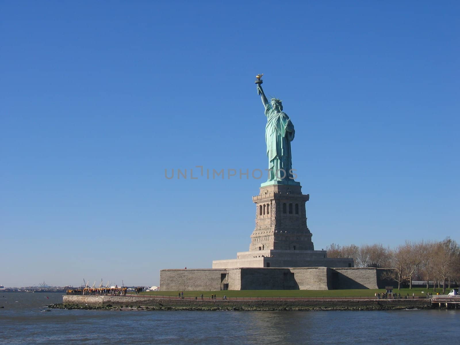 Winter Colors of Statue of Liberty, New York by jovannig