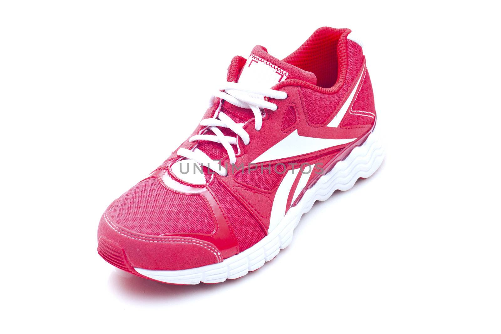 Red running sports shoes by kawing921