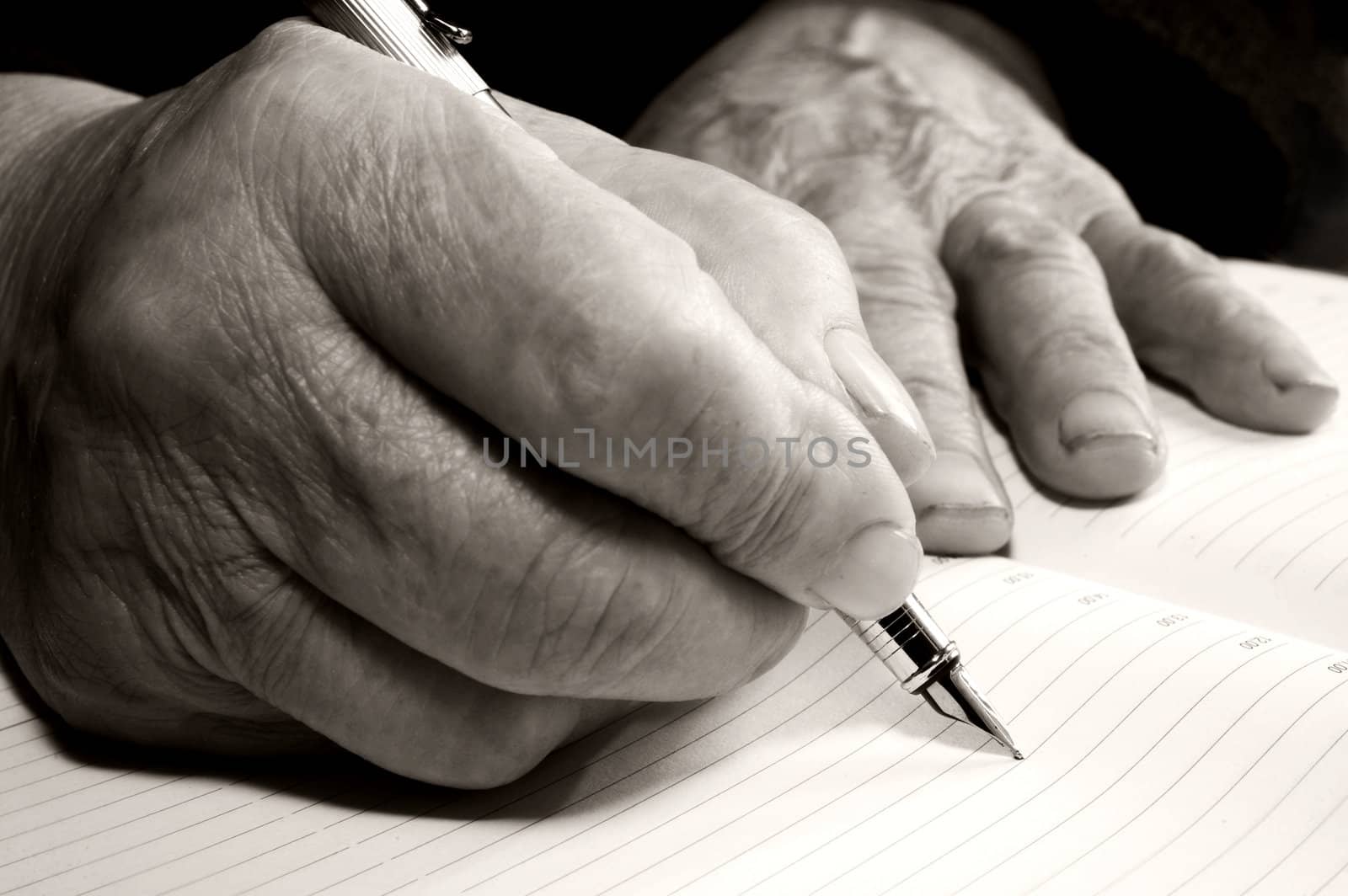 Old hands with a pen by velkol