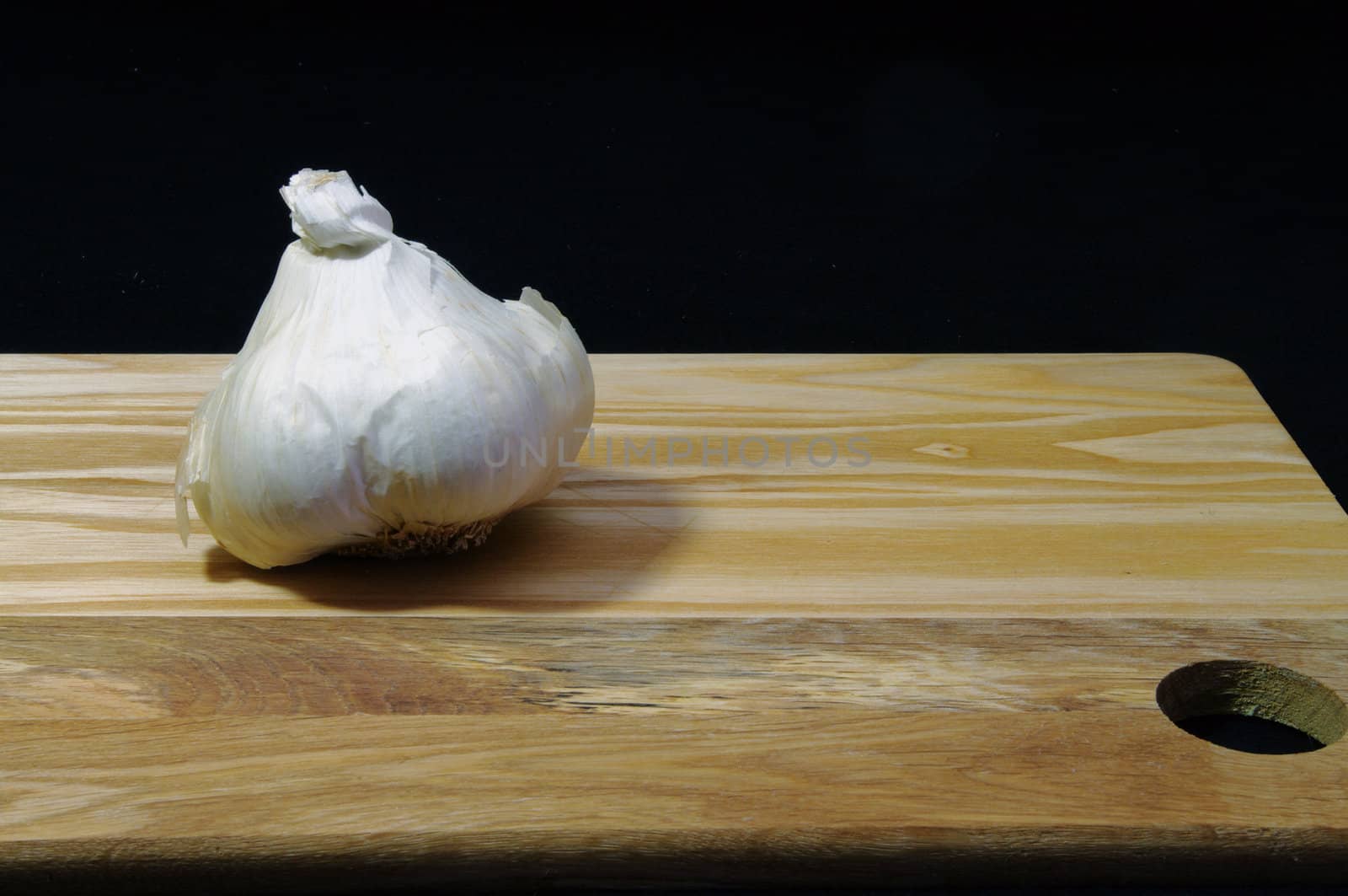 Garlic Bulb by edcorey