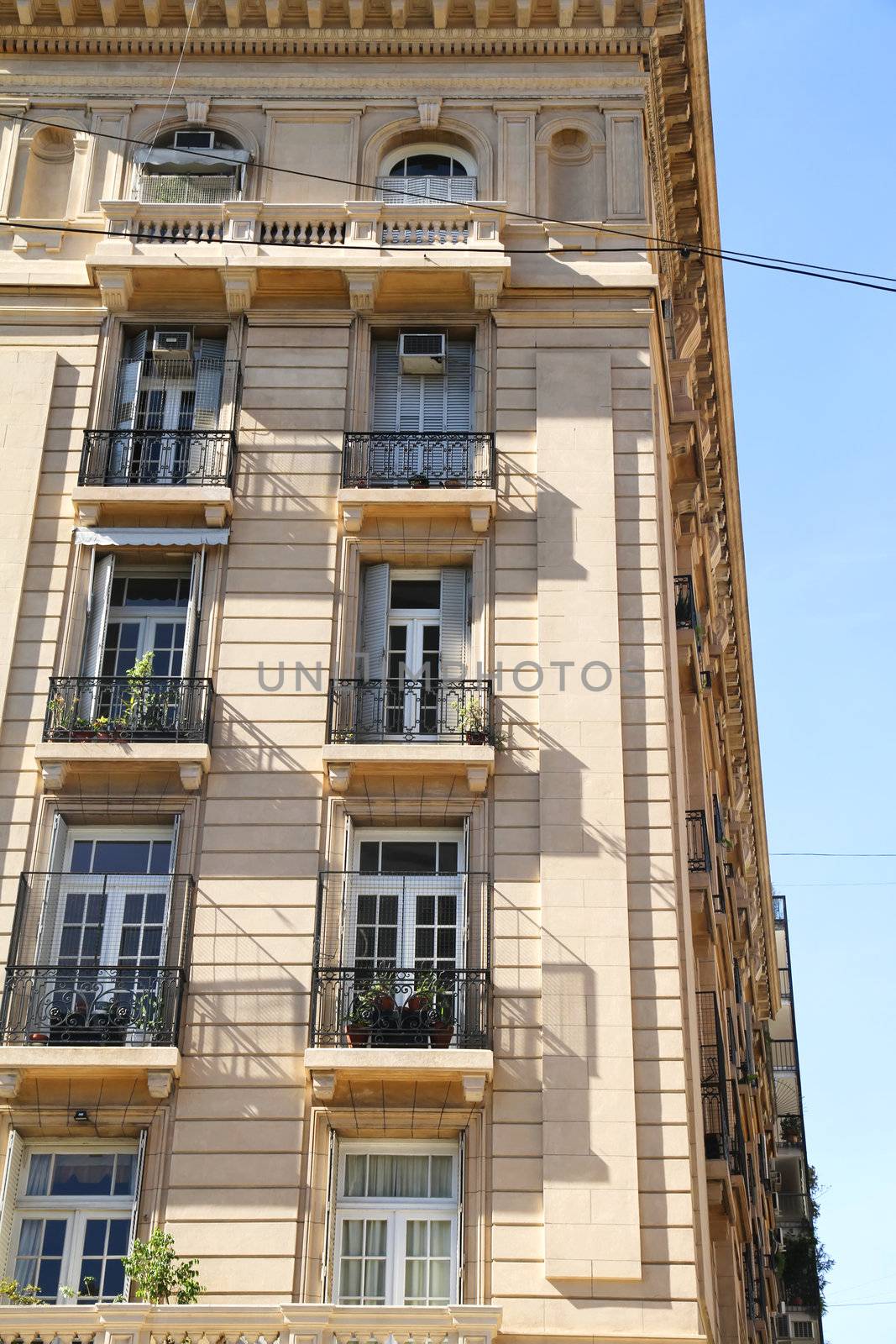 Historic Building in Buenos Aires by Spectral