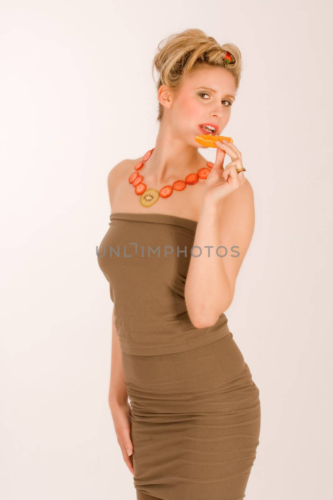 Hot blonde with strawberry / kiwi chain by STphotography