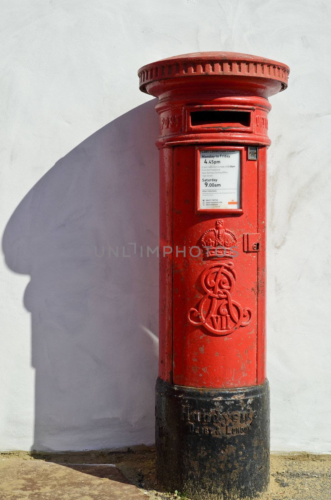 Red King Edward VII pillar box