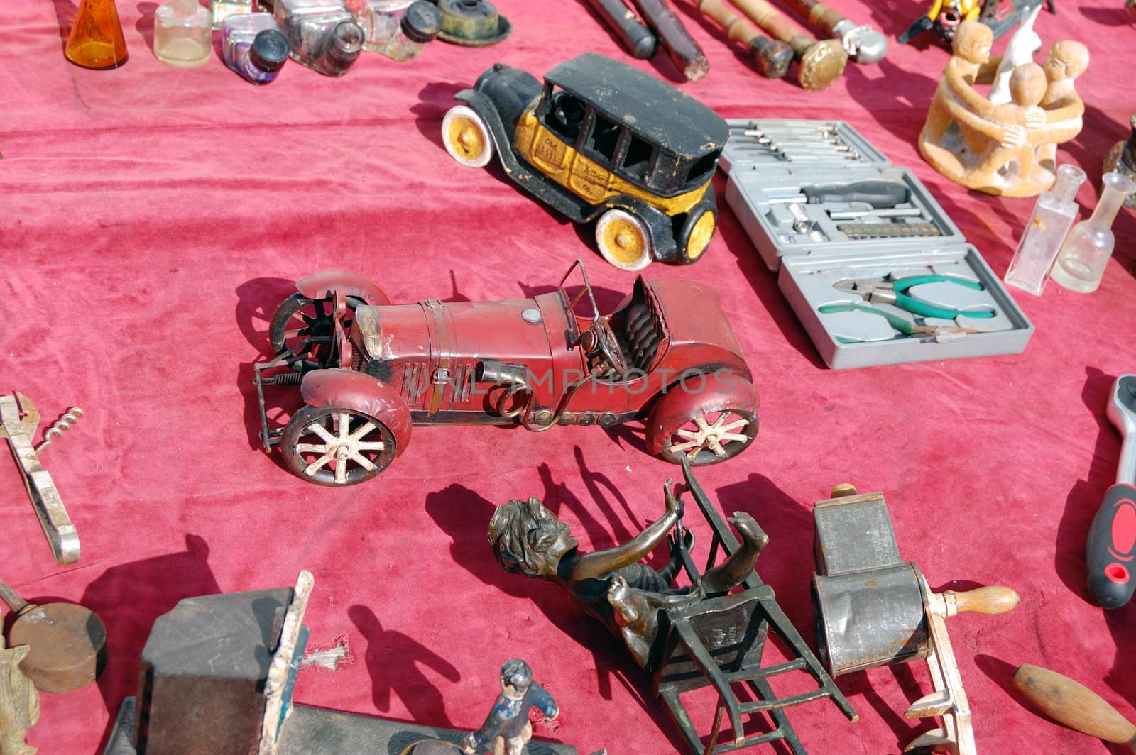 Flea market 