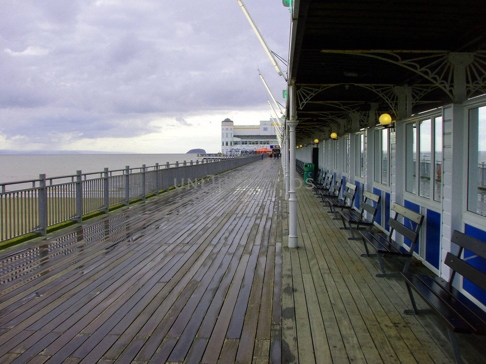 Pier in England, UK







Pier in England, UK