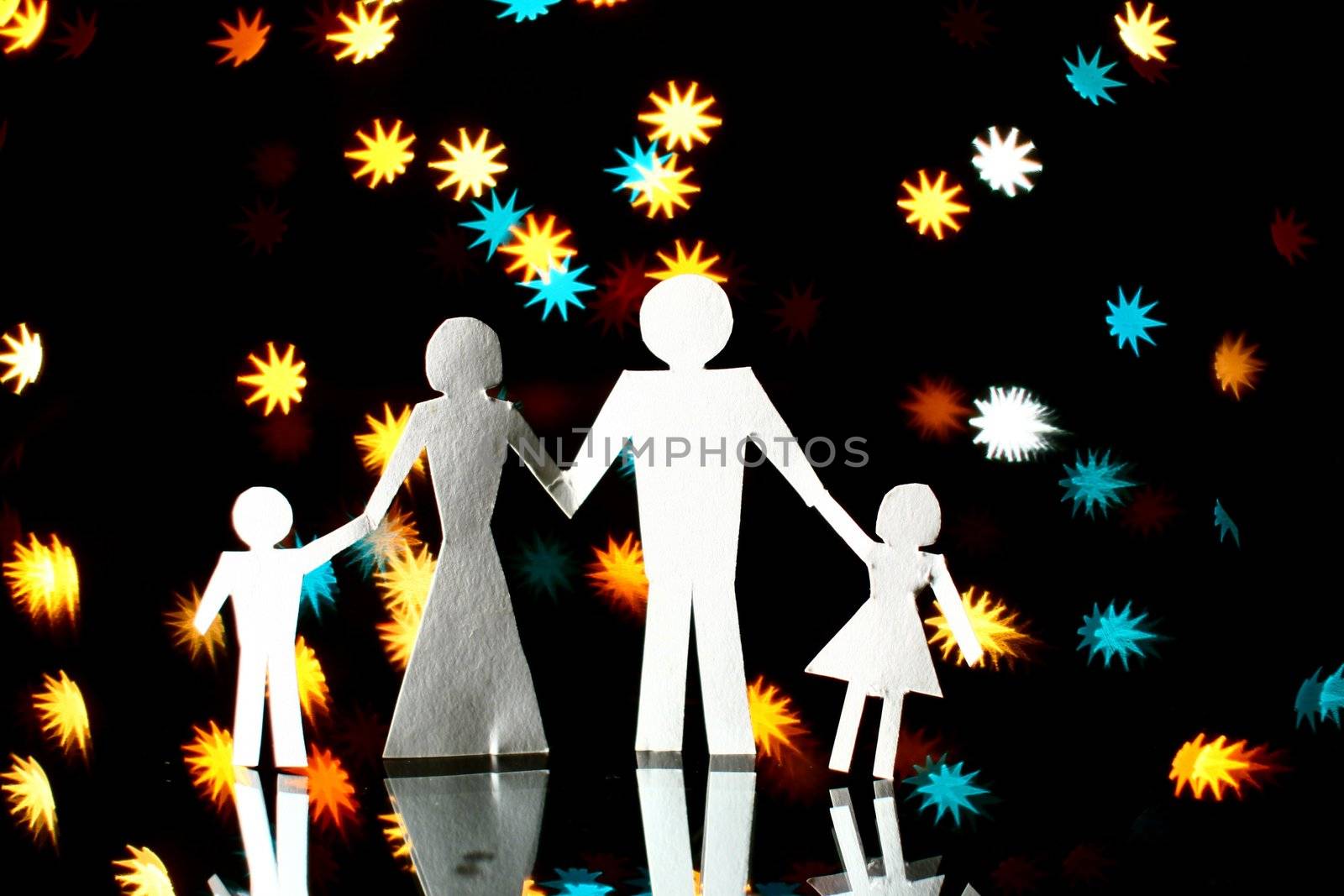 paper family in world of love