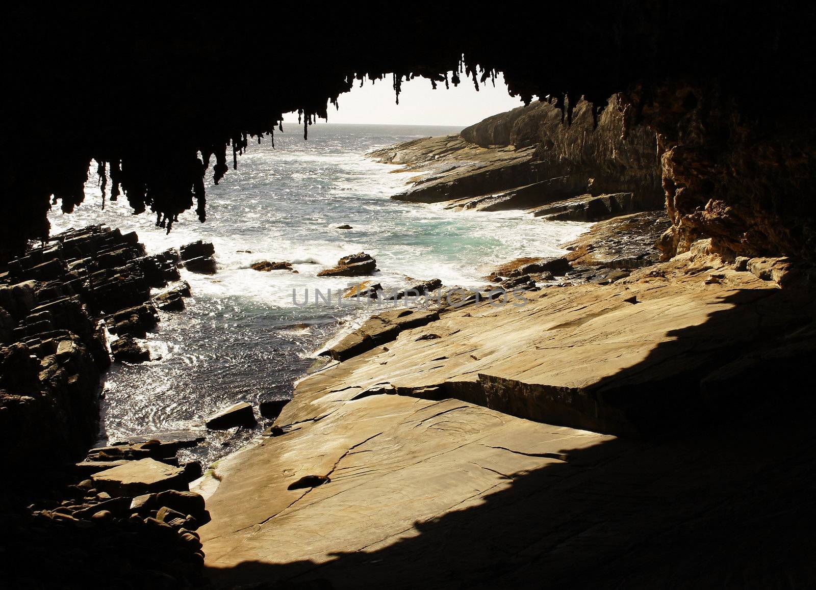 Admirals Arch, Australia by alfotokunst