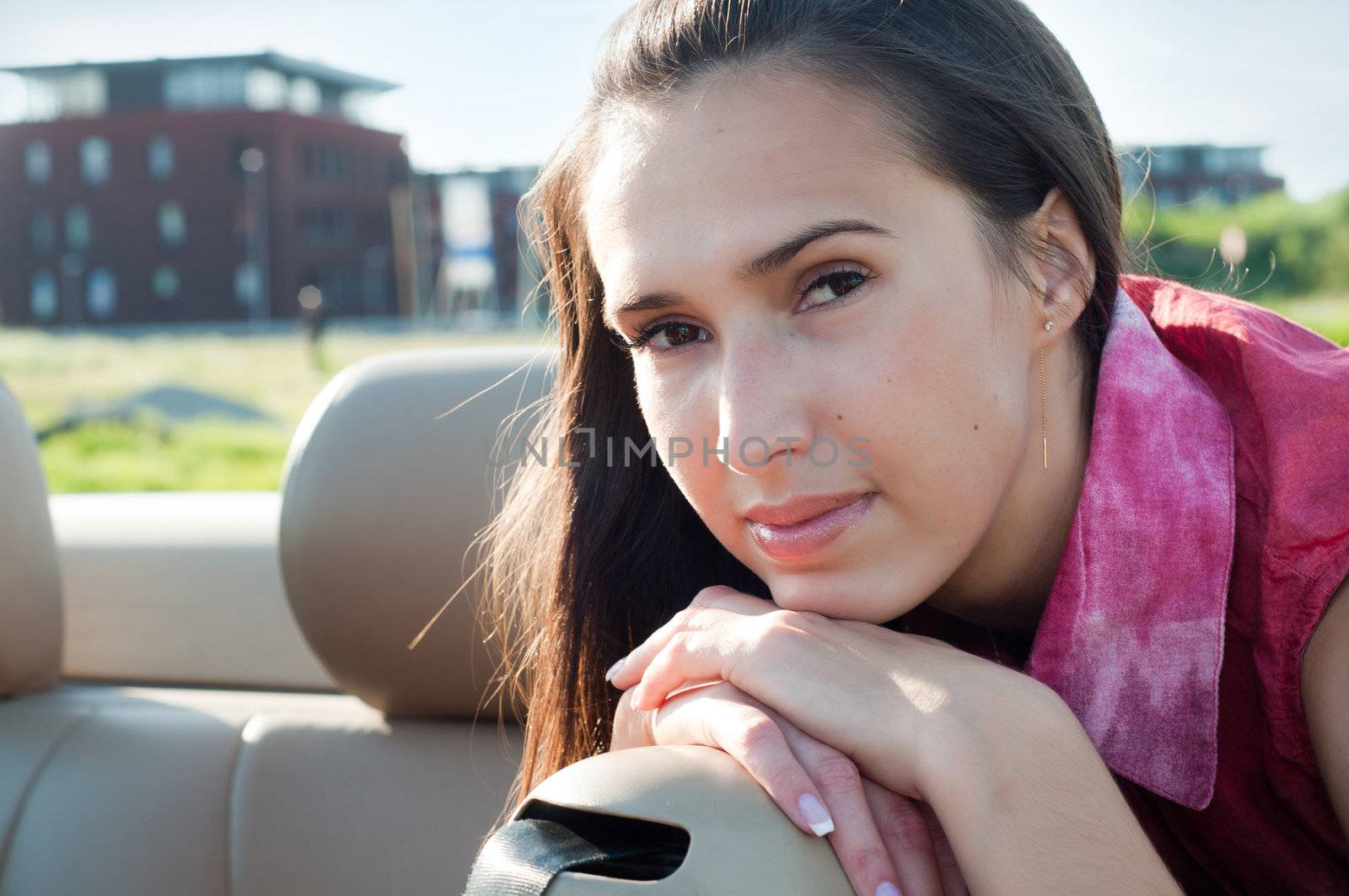 Beautiful brunette woman, outdoor shooting by anytka