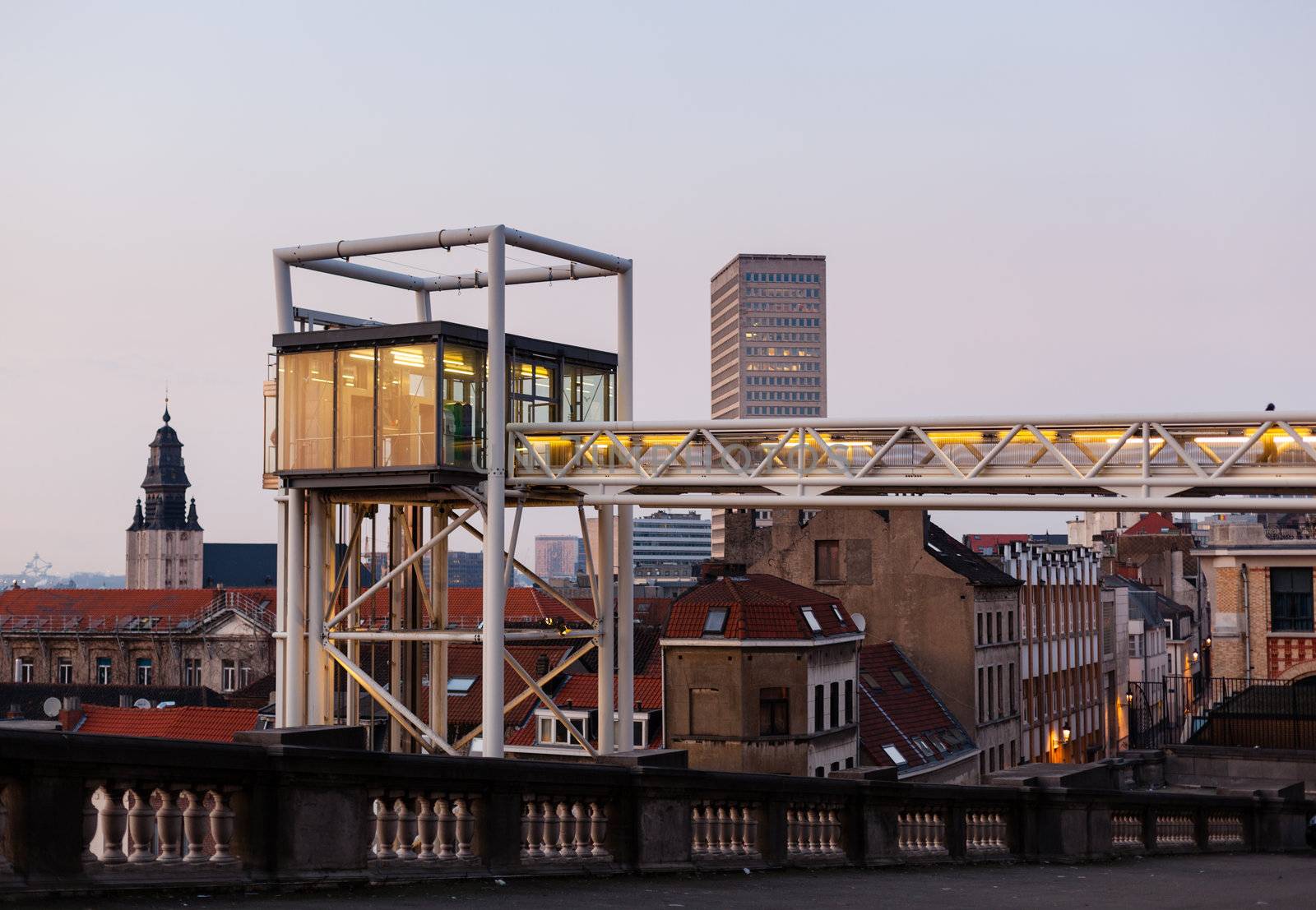 Ascenseur des Marolles takes passengers from the Palais de Justice to streets below