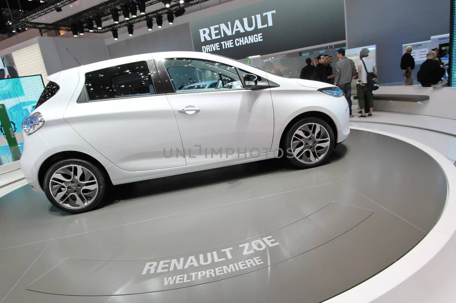 Renault Zoe by Elenaphotos21
