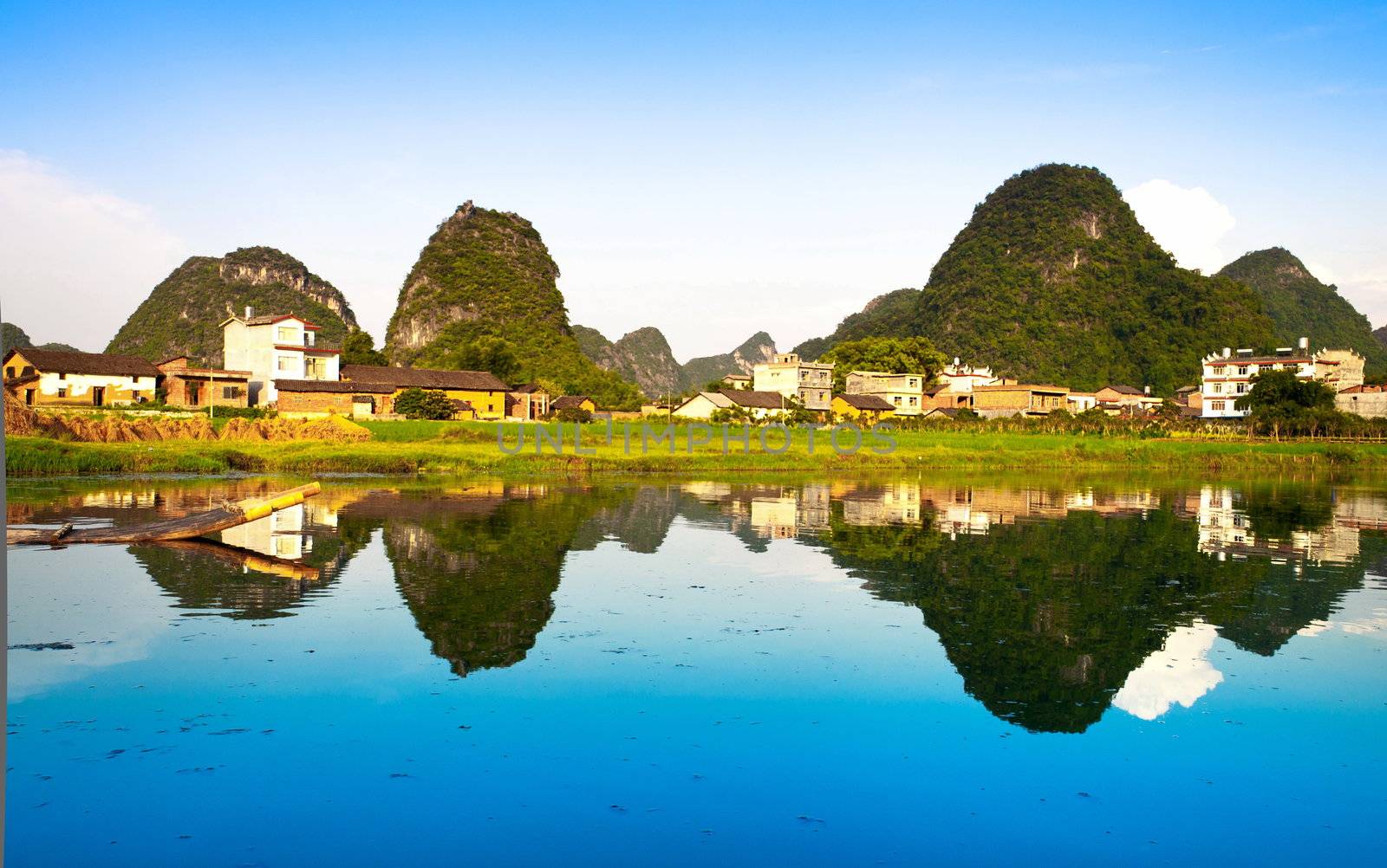 Li river village view by rigamondis