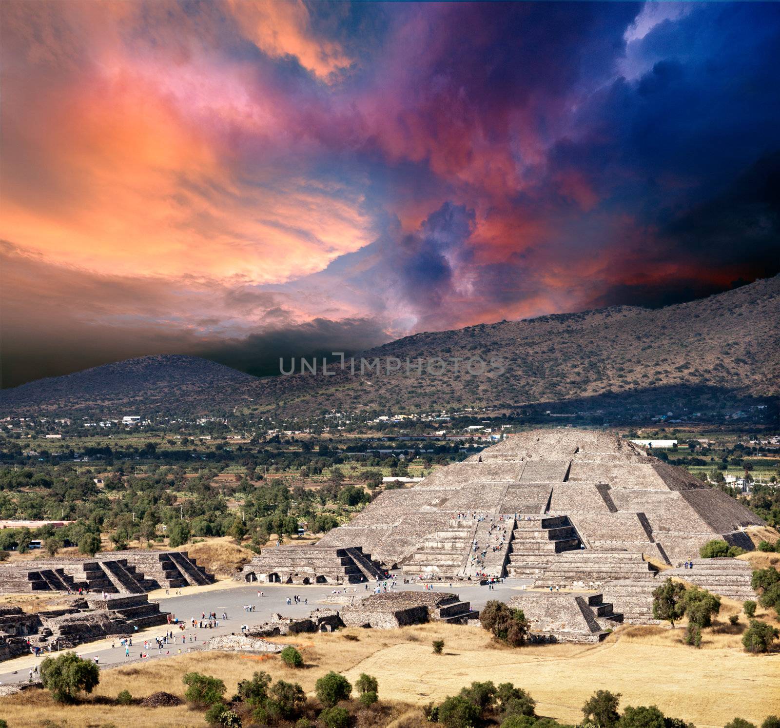 Pyramid of the Moon. Teotihuacan, Mexico by dimol