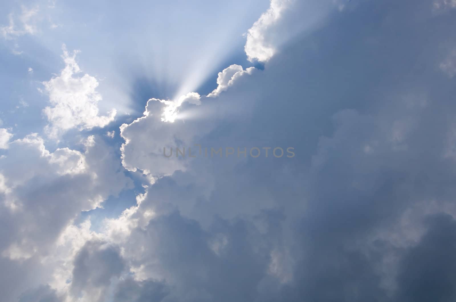 sunlight cloudscape
