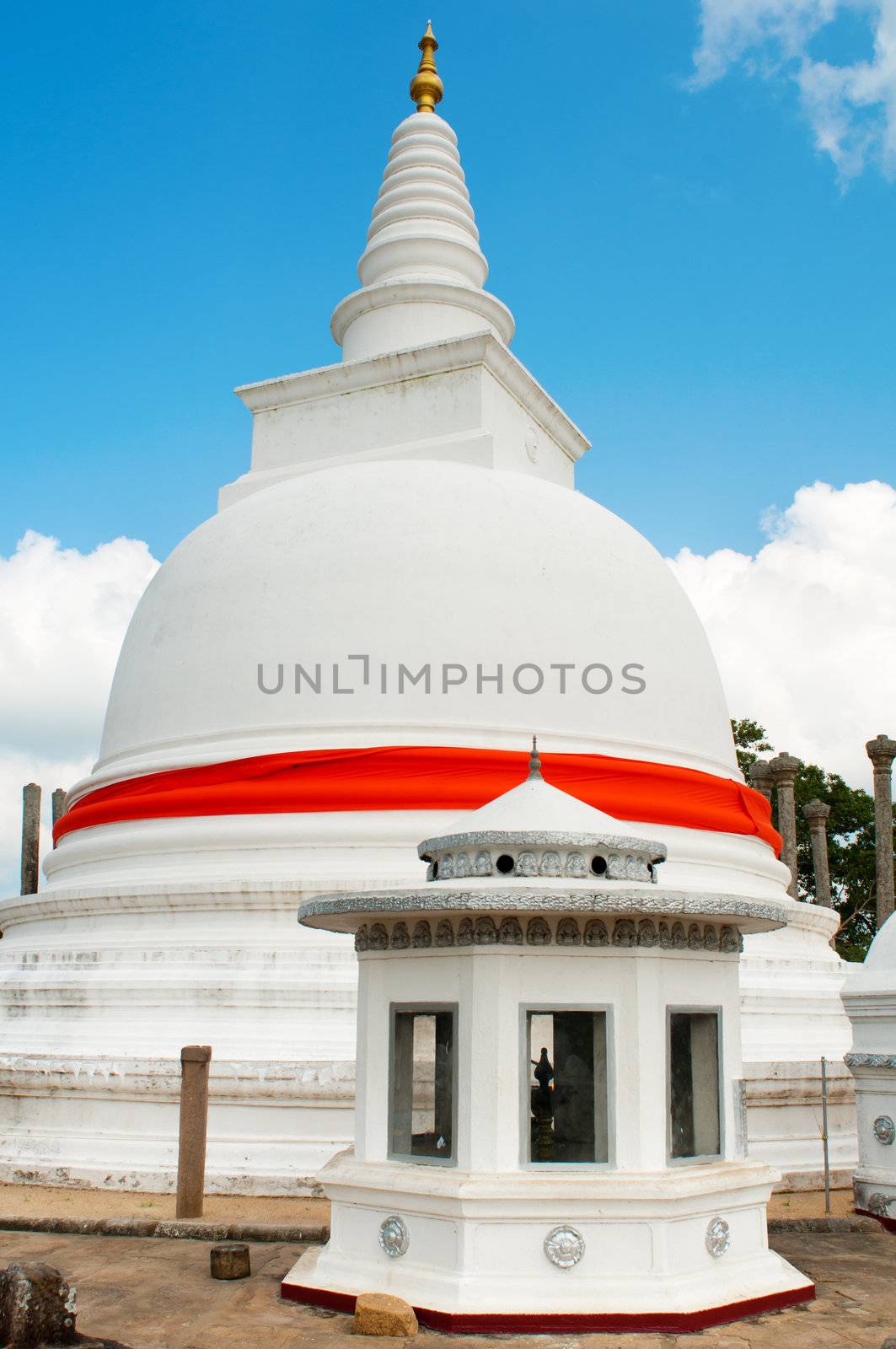 Buddhist white stupa in Anuradhapura, Sri lanka