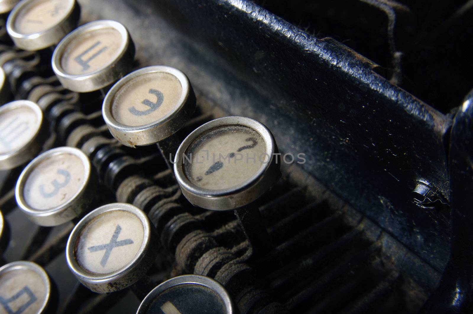 typewriter by sibrikov