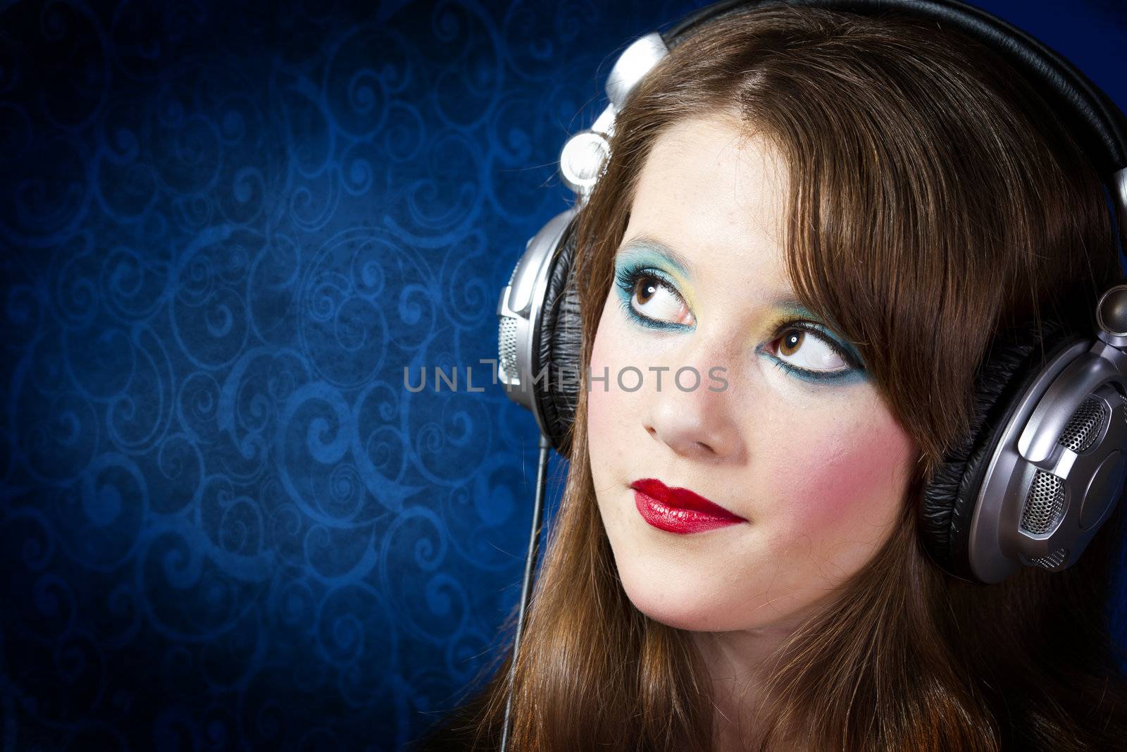 beautiful teenager with earphones by FernandoCortes