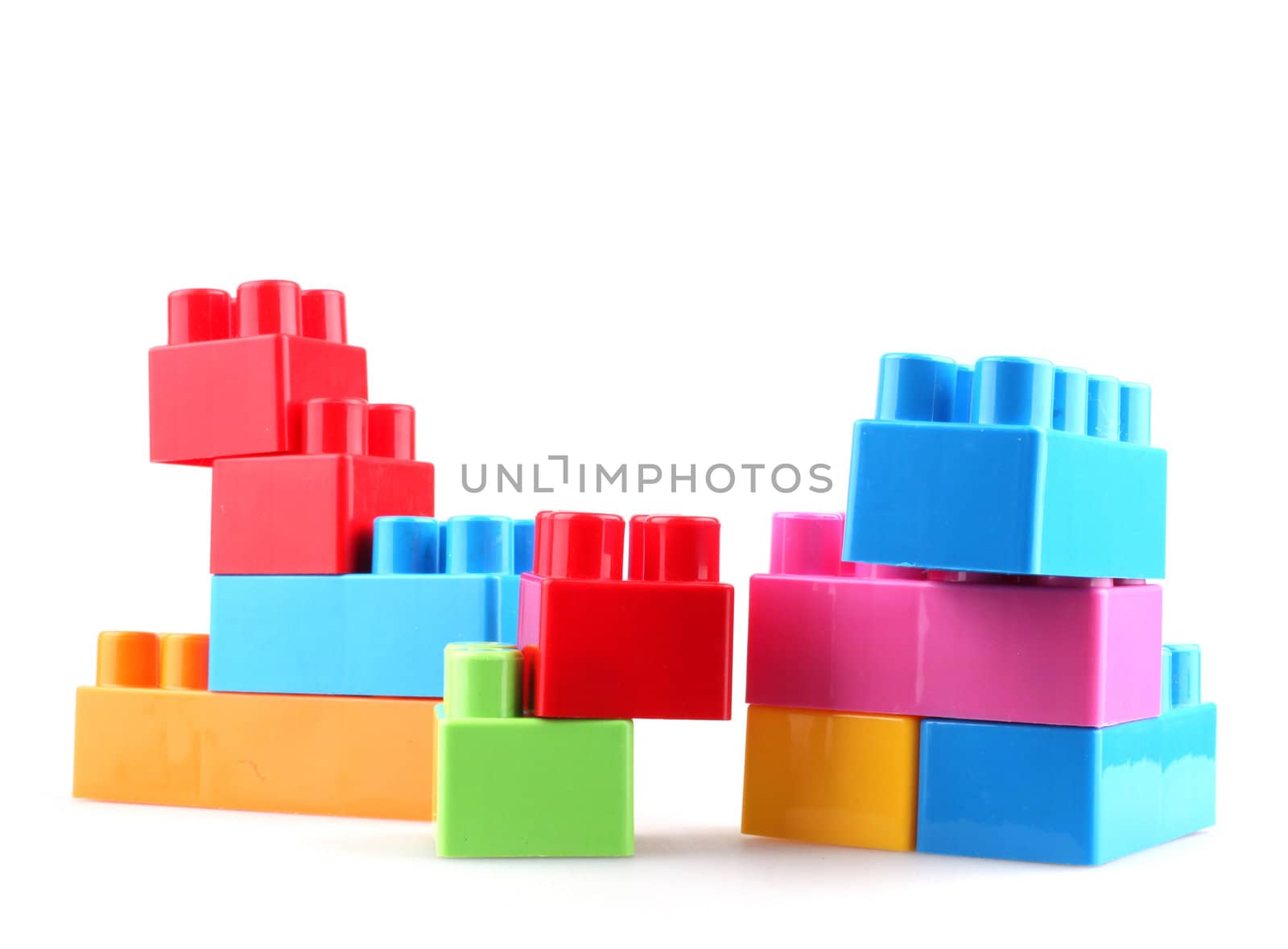 Plastic building blocks