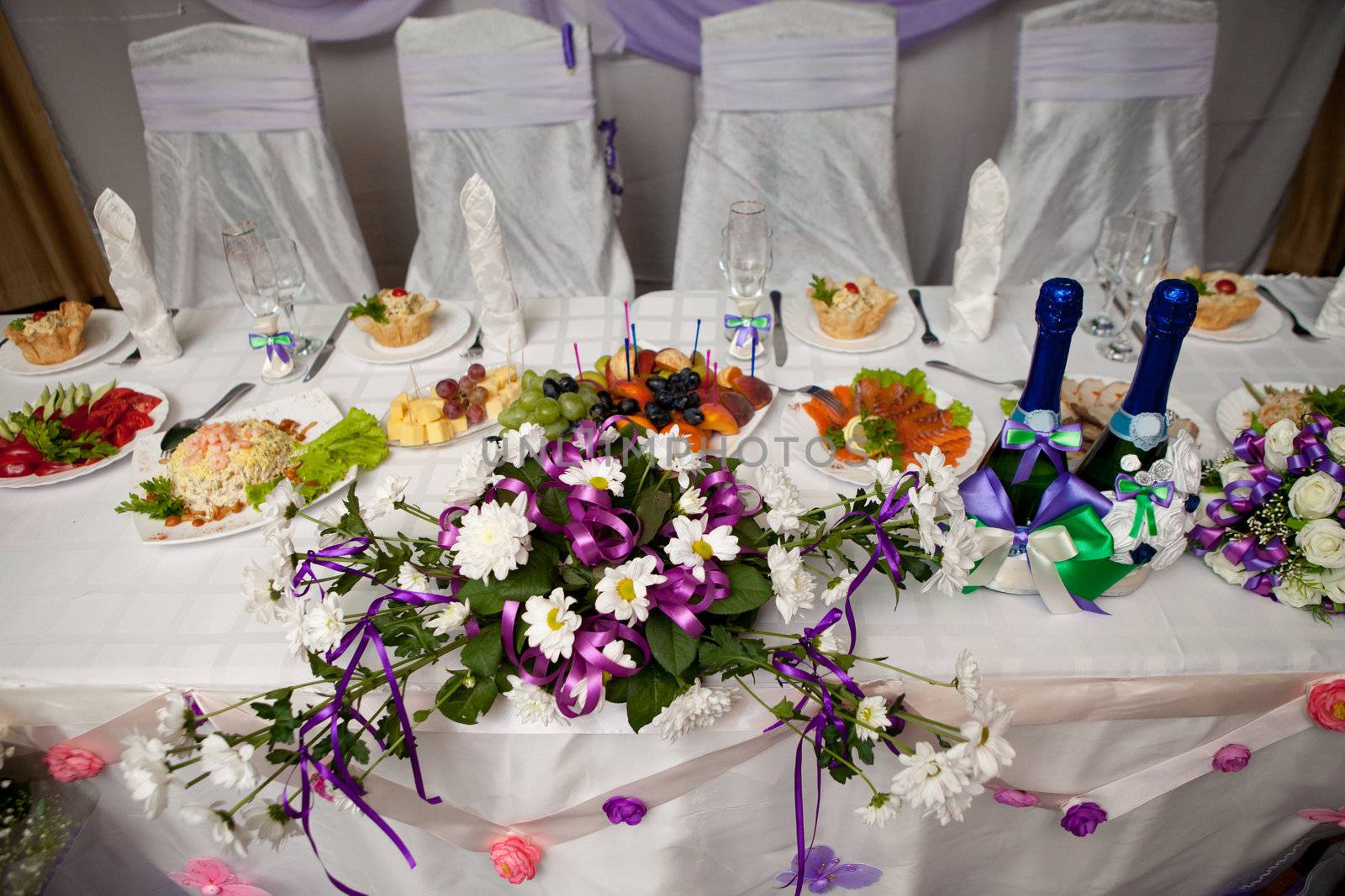 wedding table by vsurkov