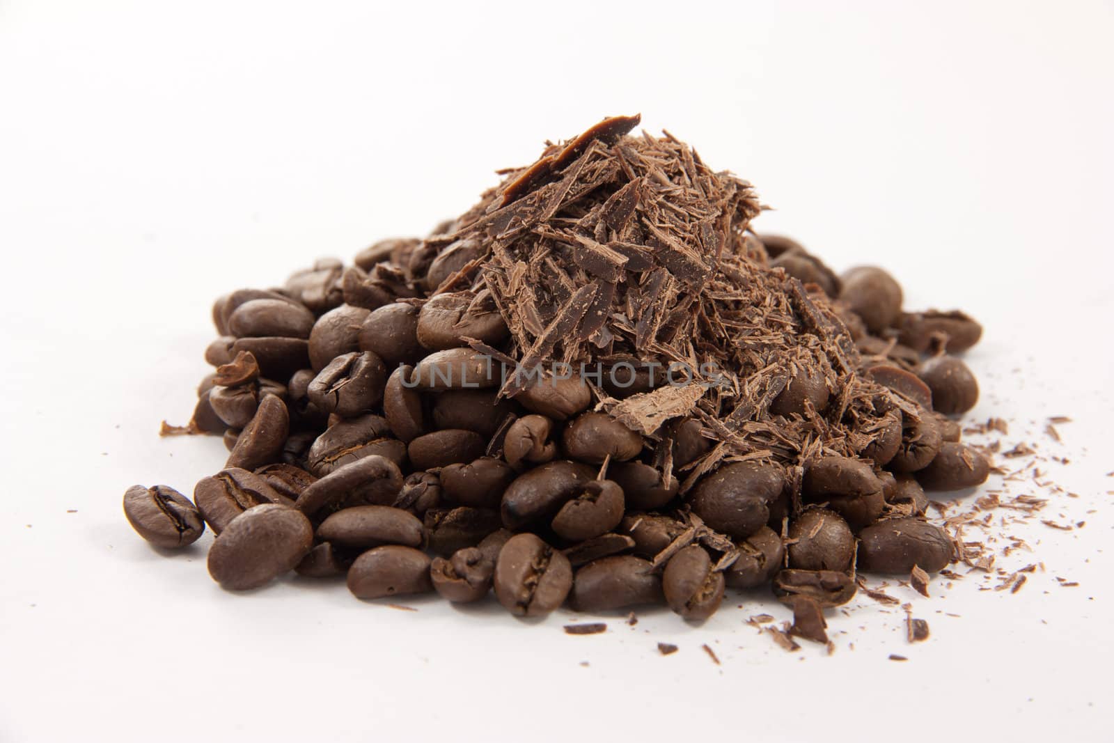 Coffee beans with chocolate dust by Stootsy