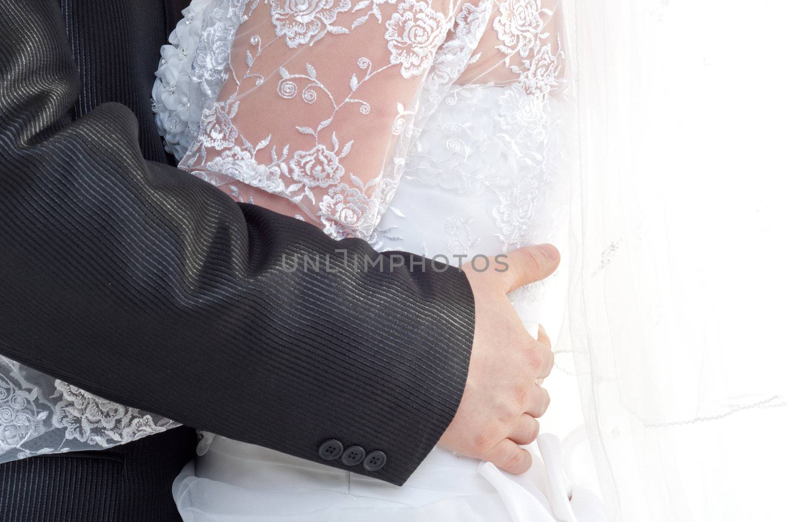 Married couple holding tight togather by svedoliver