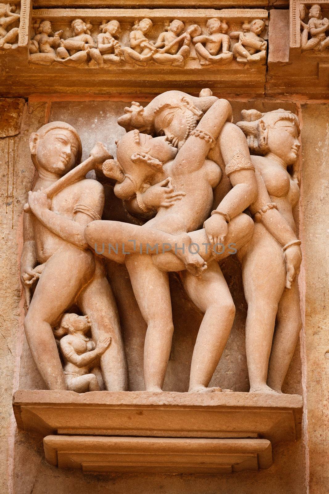 Erotic sculptures, Khajuraho, India by dimol