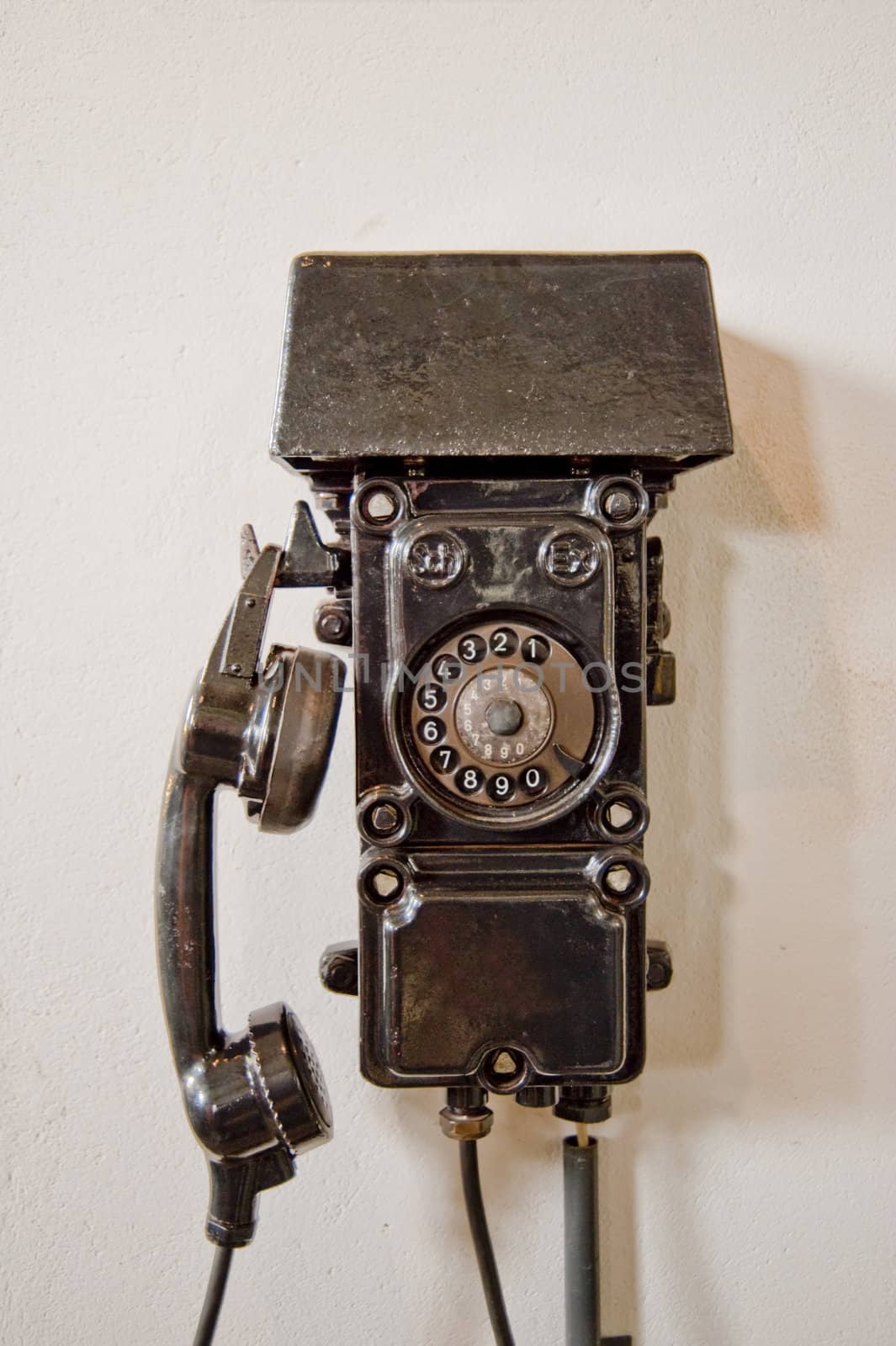 detail of an old telephone