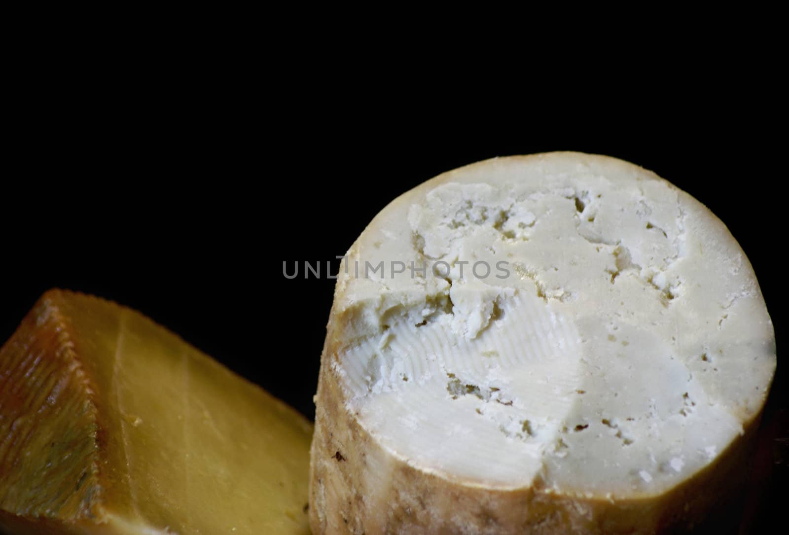 salt curd and seasoned cheese by gandolfocannatella