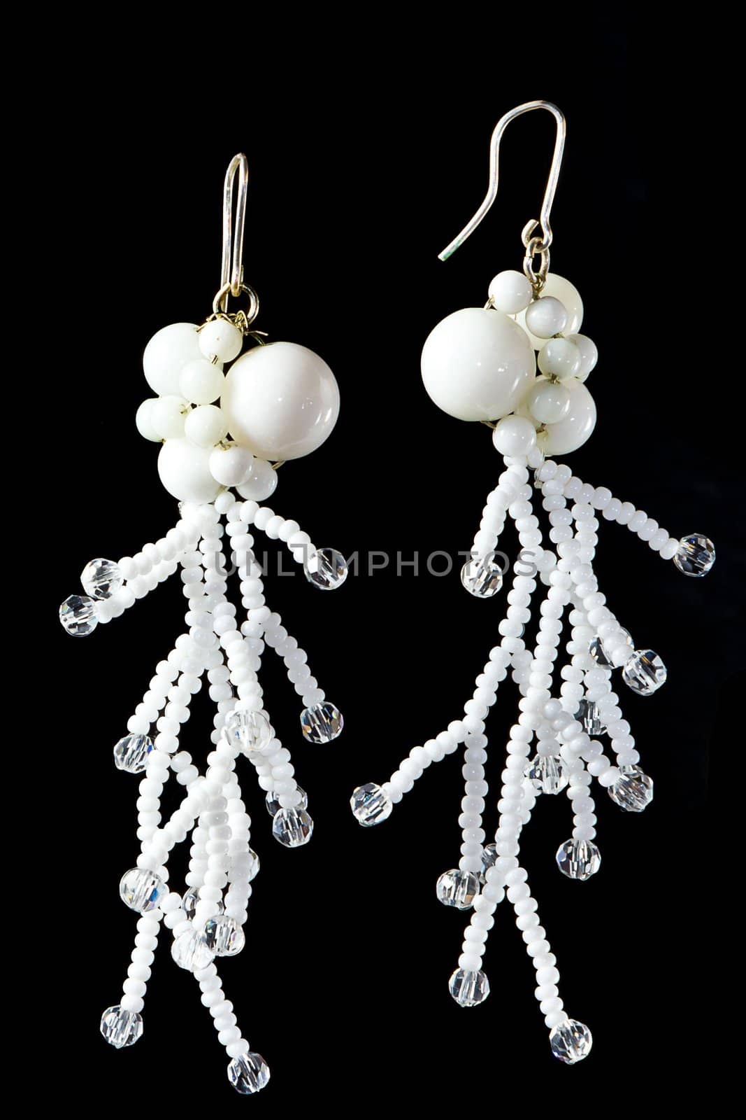 Handmade white snow earrings by AlehElly