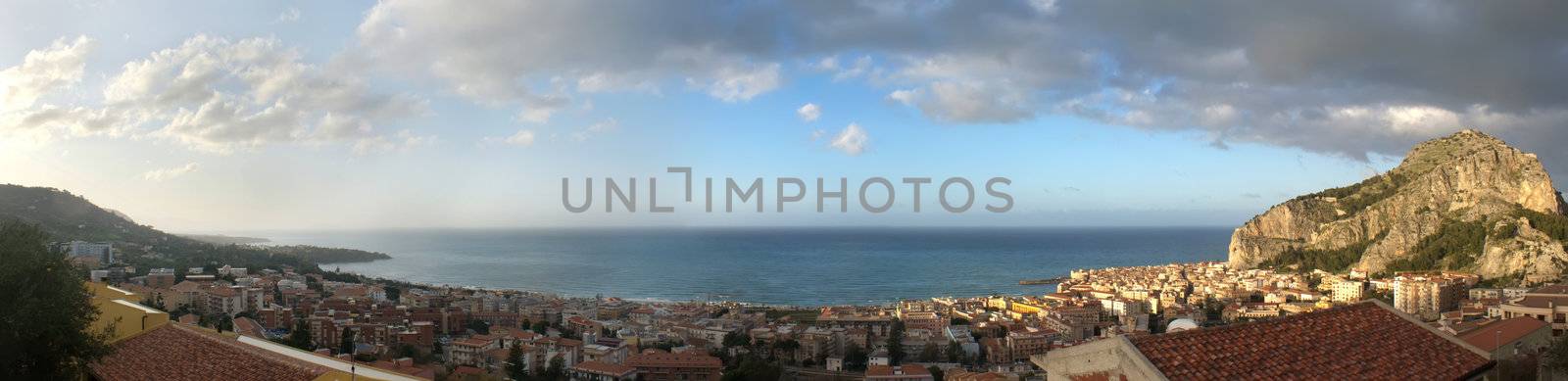 Panoramic view of the Cefalù by gandolfocannatella