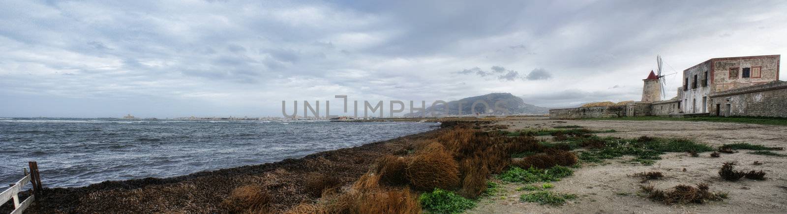 Panorma whit old windmill and sea at Trapani- Sicily by gandolfocannatella