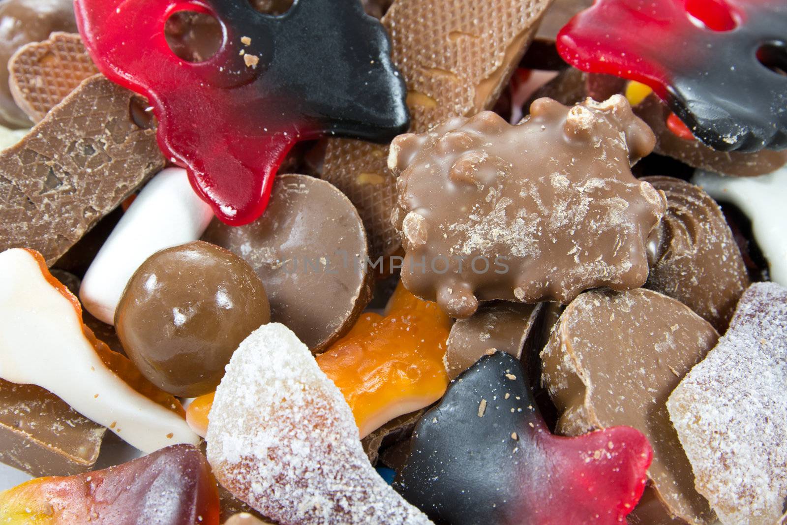 closeup picture of a bunch of assorted candy