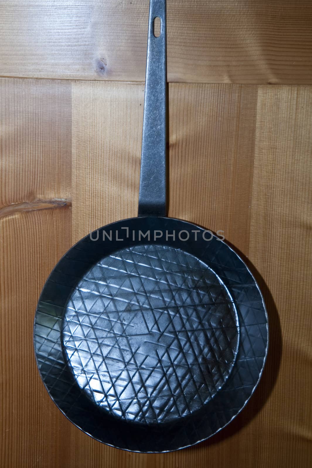 close up of an iron pan