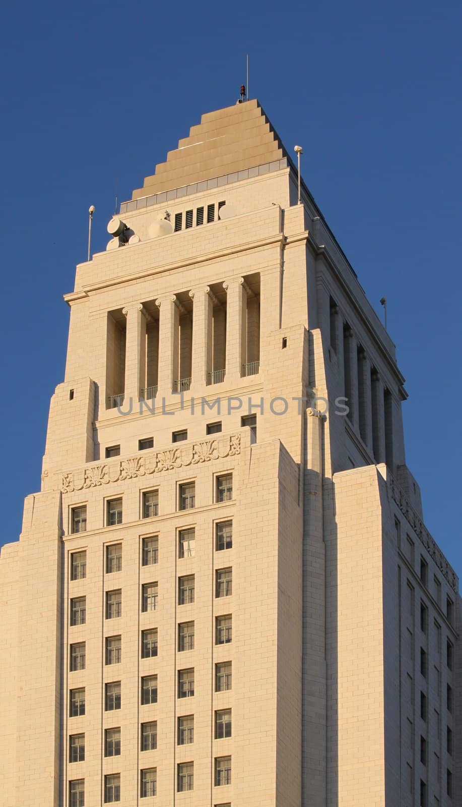 Los Angeles City Hall by hlehnerer