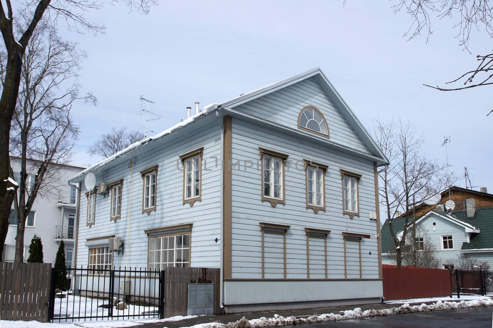 The house in silent and quiet street on surburb of city 