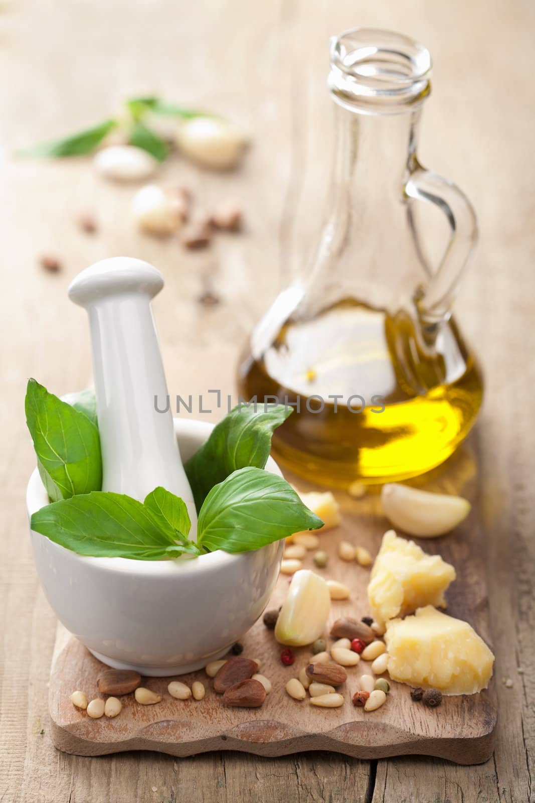 ingredients for pesto sauce 