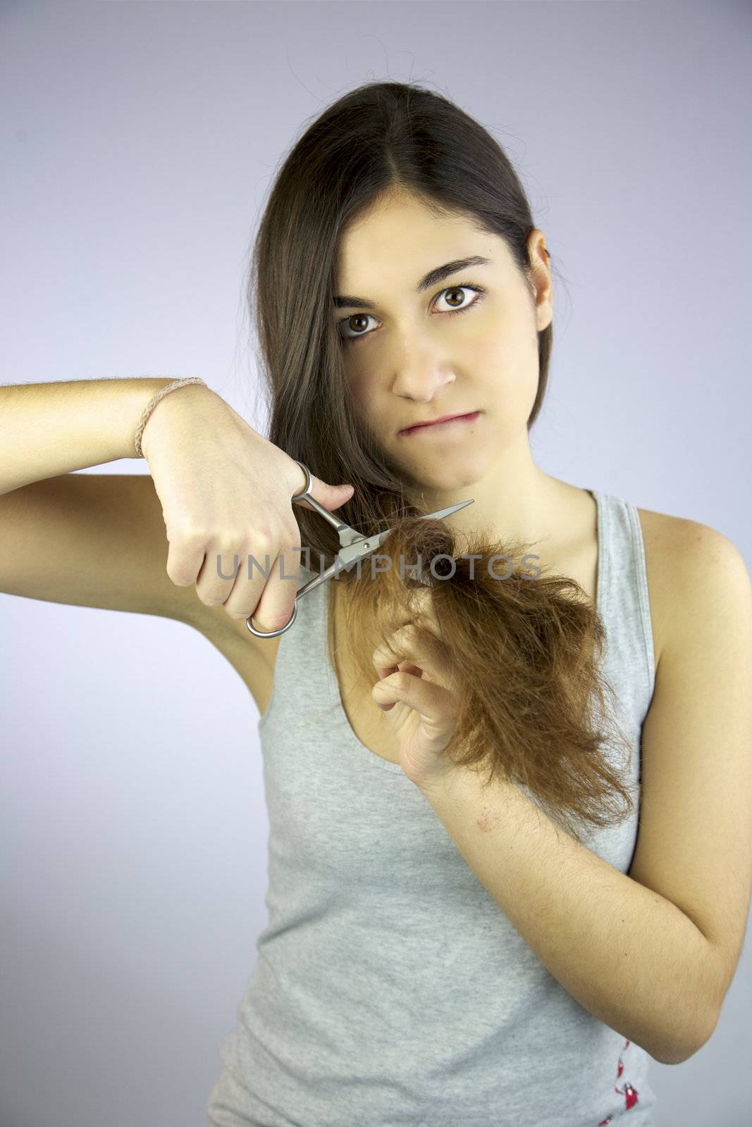 Girl cuts all her long hair unhappy of it by fmarsicano