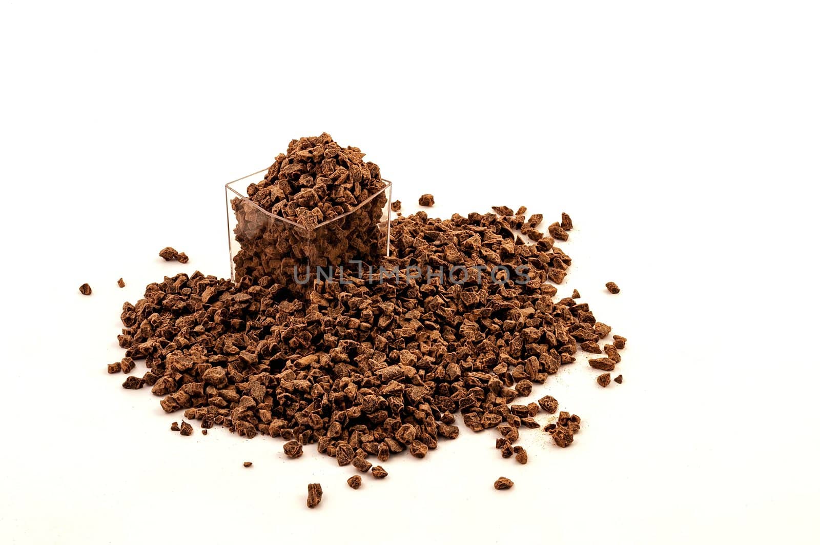 Crumbled chocolate ingredient by rigamondis