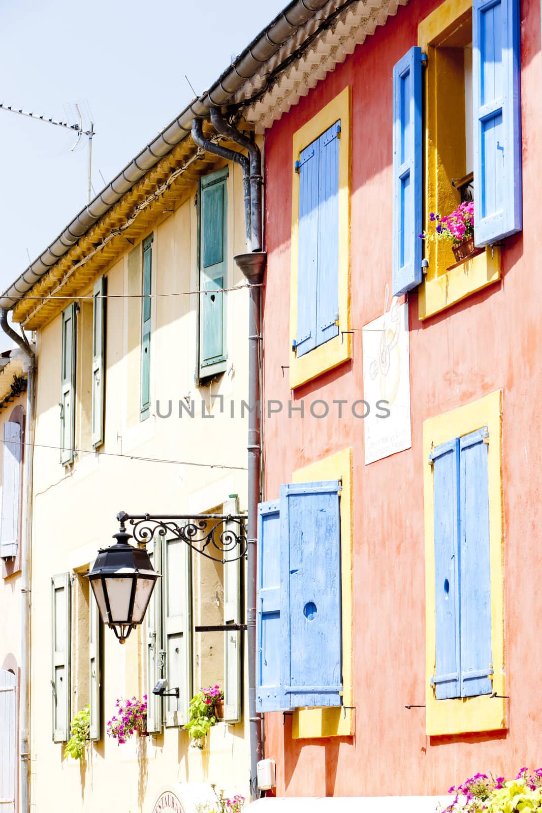 Greoux-les-Bains, Provence, France by phbcz