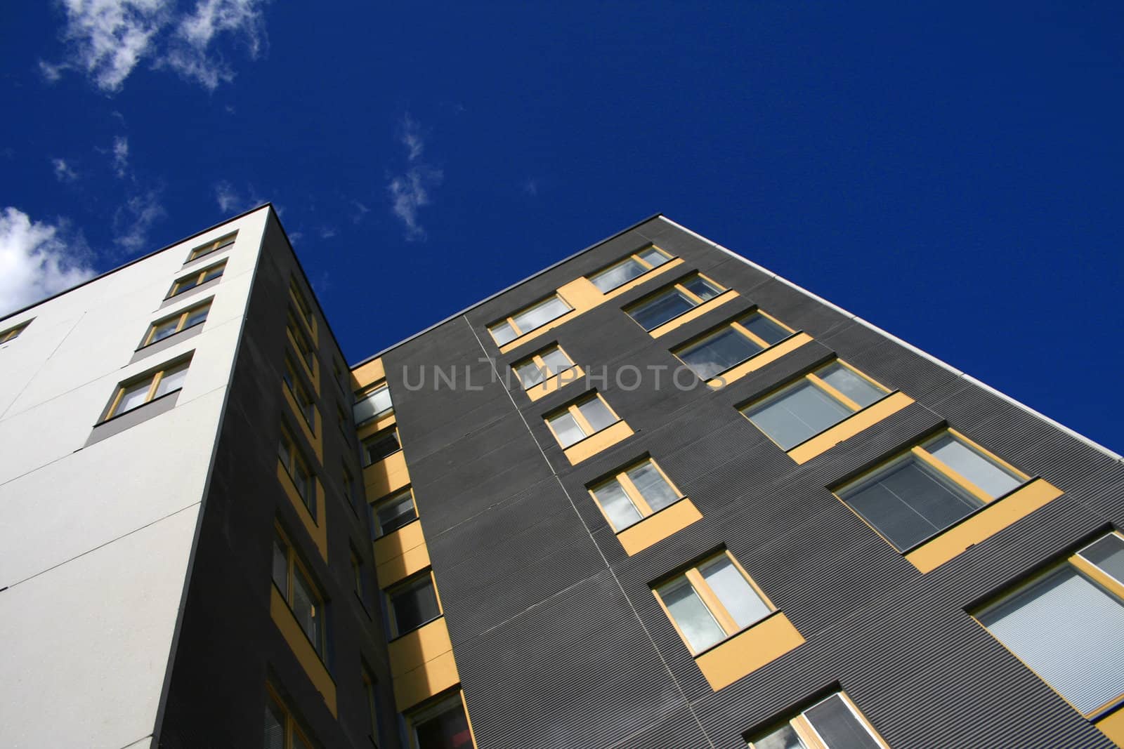 Modern apartment building by anterovium
