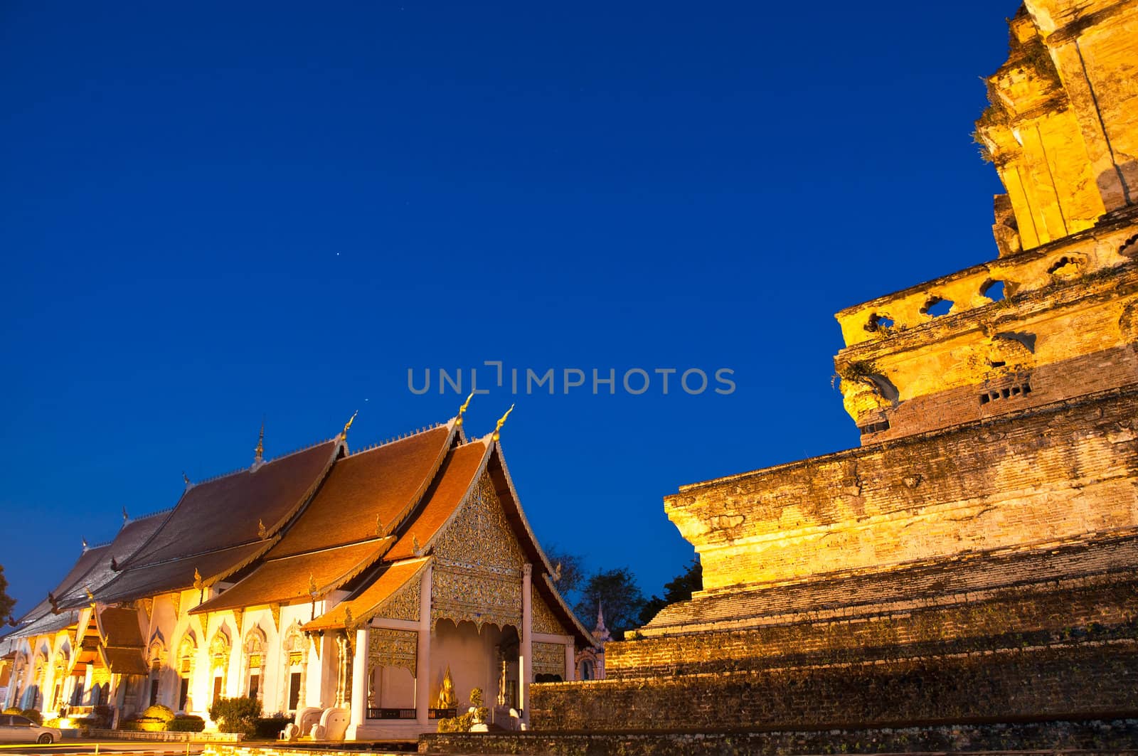 Wonderful Pagoda Wat Chedi Luang Temple, Chiang Mai, Thailand