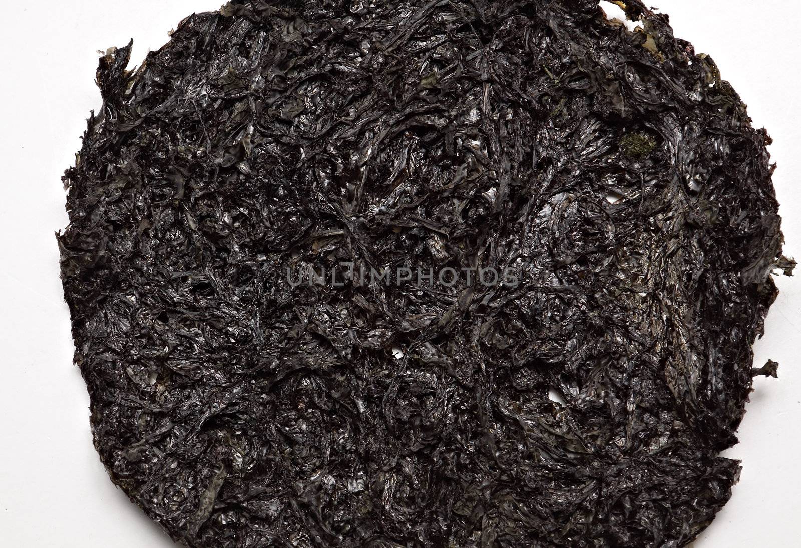 One type of dried seaweed commonly used for salads and soups. 