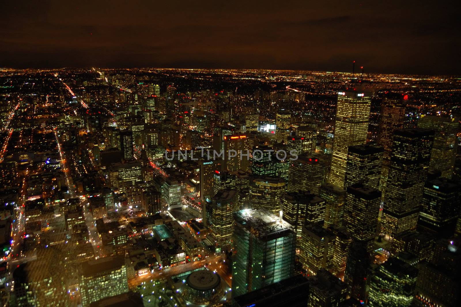 Night panorama of Toronto megalopolis