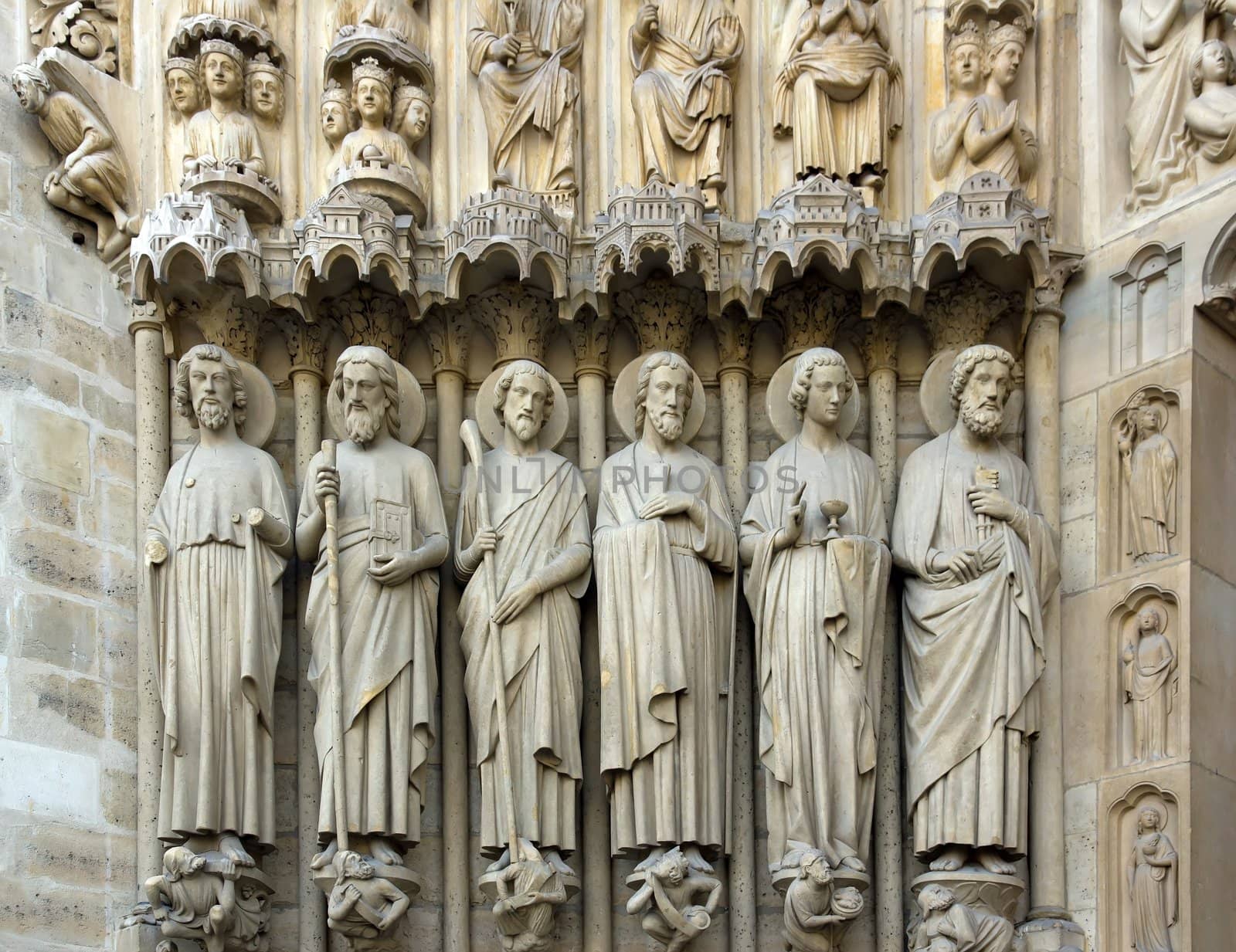 the apostles, the Last Judgment portal, Notre Dame de Paris