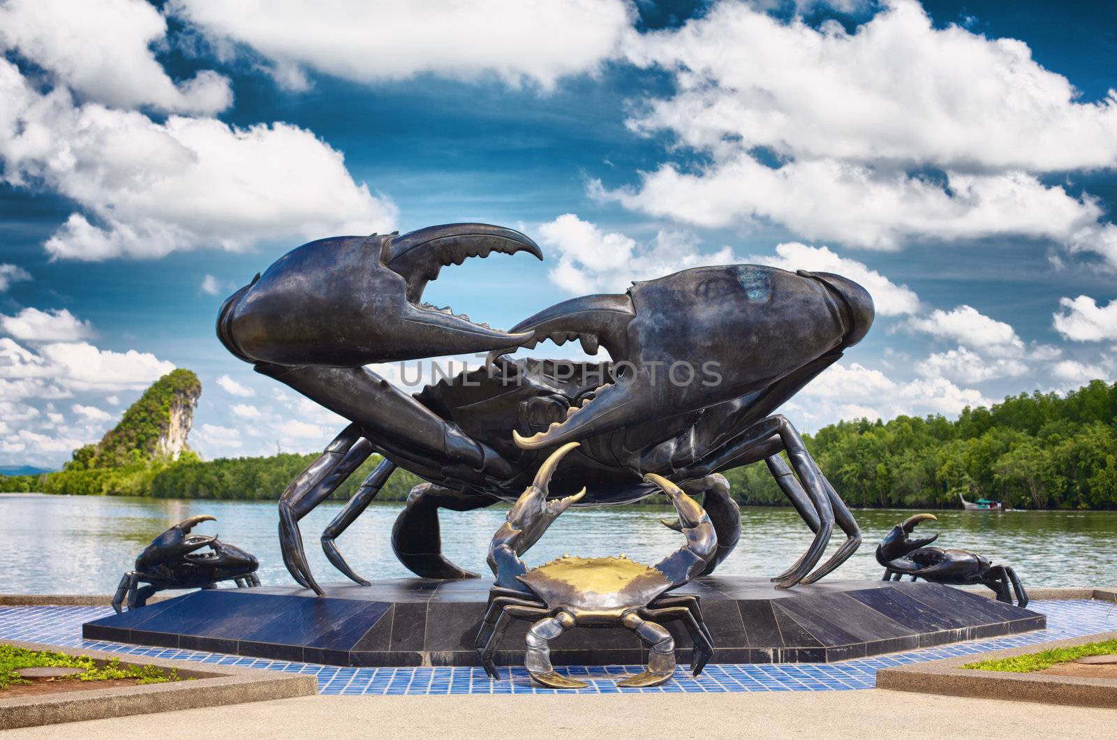 Krabi Statue by petr_malyshev