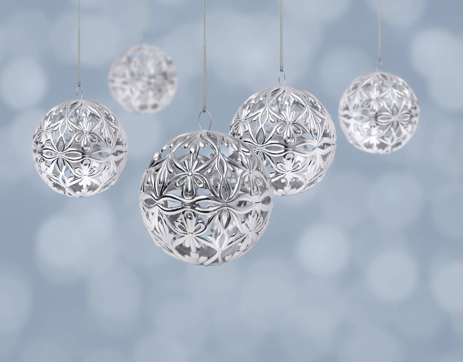 Silver Christmas balls by anterovium