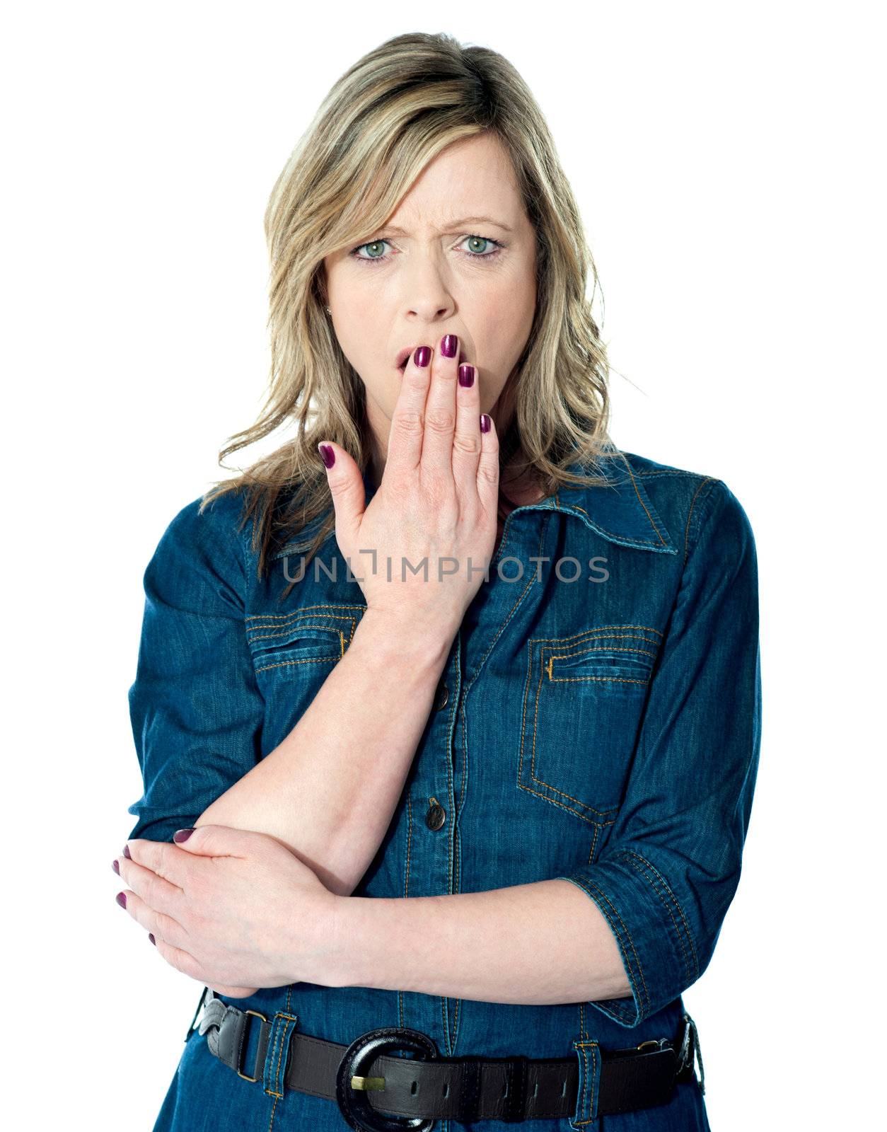 Bright picture of pretty woman with hand over mouth